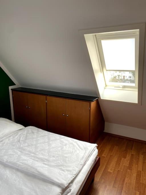 Super Zentral Begehrte Wohnlage Parkplatz Vor Haus Apartment Nürnberg Exterior foto